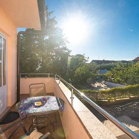 1-Bedroom Apartment In Krk - Steps From The Beach! Krk Town Exteriör bild