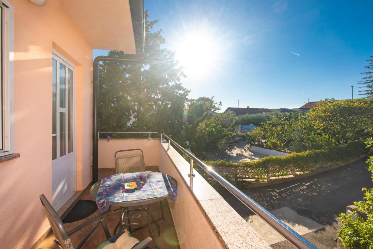 1-bedroom In Krk - Steps From The Beach! Apartment
